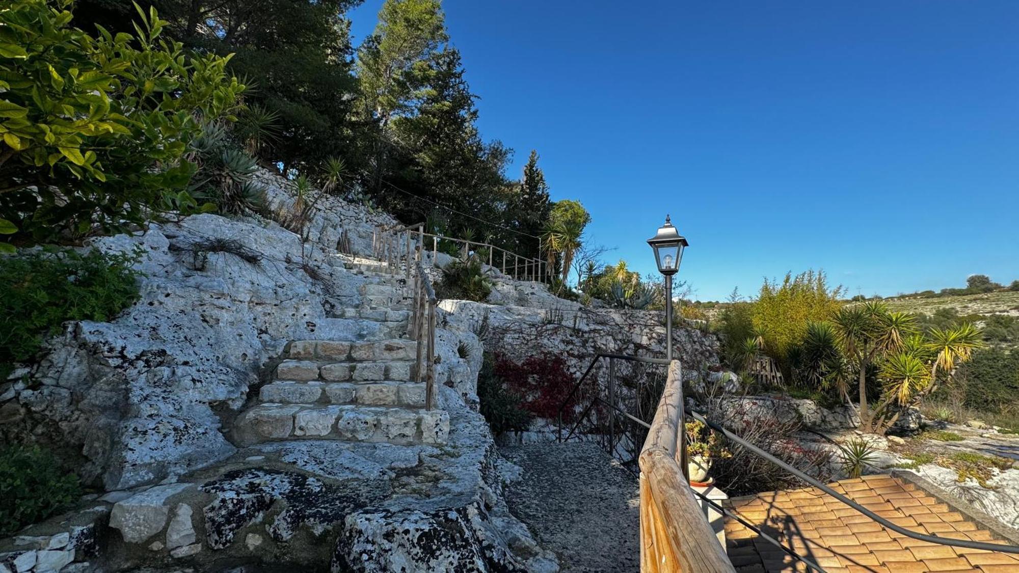 Casa Vacanze Le Agavi โมดิกา ภายนอก รูปภาพ